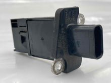 Load image into Gallery viewer, Mass Air Flow Sensor Meter MAF Crown Victoria E150 Van E250 04-14 - NW5272
