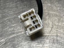 Load image into Gallery viewer, SIDE VIEW MIRROR Mazda Tribute 2005 05 2006 06 Power Right - NW52993
