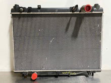 Load image into Gallery viewer, Radiator Cadillac CTS 2004 - NW131571

