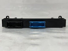 Load image into Gallery viewer, BODY CONTROL MODULE BCM COMPUTER BMW 323i 328i 335i M3 07 08 - NW29325
