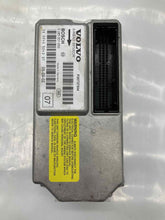 Load image into Gallery viewer, AIR BAG COMPUTER Volvo S60 V70 S80 2005 05 2006 06 07 - NW39233
