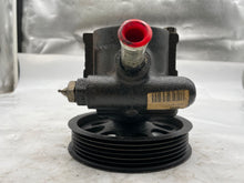 Load image into Gallery viewer, POWER STEERING PUMP SAAB 9-3 2000 00 2001 01 2002 02 03 - NW164017
