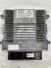 Load image into Gallery viewer, ECU ECM COMPUTER Santa Fe 2013 13 2014 14 2015 15 2016 16 - NW60138
