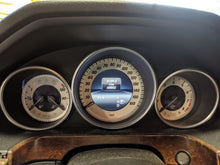 Load image into Gallery viewer, SPEEDOMETER CLUSTER E250D E300 E350 E400 E550 E63 2014 14 - NW161212

