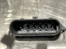 Load image into Gallery viewer, Throttle Body  MERCEDES GLA-CLASS 2017 - NW178373
