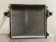 Load image into Gallery viewer, RADIATOR Jeep Commander Grand Cherokee 05 06 07 08 09 10 - NW131730
