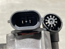 Load image into Gallery viewer, Fog Light Mazda 6 mpv 5 04 05 06 - 10 Left - NW82948
