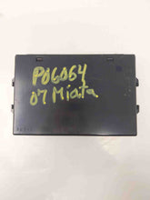 Load image into Gallery viewer, Computer  MAZDA MX-5 MIATA 2007 - NW554530
