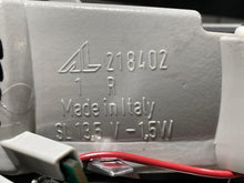 Load image into Gallery viewer, TRUNK LID MOUNTED TAIL LIGHT LAMP 323i 328i 335i M3 09-11 Right - NW180434
