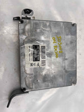 Load image into Gallery viewer, ECU ECM COMPUTER Lexus RX330 2004 04 2005 05 2006 06 - NW60857
