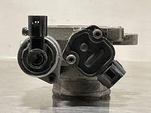 Load image into Gallery viewer, Throttle Body  PT CRUISER 2003 - NW177534
