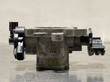 Load image into Gallery viewer, Throttle Body  PT CRUISER 2003 - NW177534
