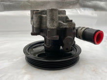 Load image into Gallery viewer, Power Steering Pump  PT CRUISER 2003 - NW162812
