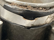 Load image into Gallery viewer, THROTTLE BODY Frontier pathfinder Equator 05 06 07 - 10 - NW177972
