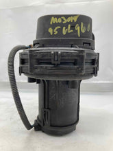 Load image into Gallery viewer, AIR INJECTION PUMP SMOG Volvo 960 1995 95 1996 96 1997 97 - NW8307
