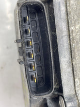 Load image into Gallery viewer, THROTTLE BODY Altima Rogue 2013 13 2014 14 2015 15 2016 16 - NW177920
