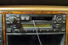 Load image into Gallery viewer, RADIO Golf Jetta Passat 1999 99 00 01 02 03 AM/FM/CASS - NW140143
