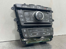 Load image into Gallery viewer, RADIO CONTROLS Cadillac SRX 2010 10 2011 11 2012 12 - NW134531
