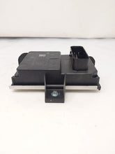 Load image into Gallery viewer, FUEL PUMP CONTROL MODULE COMPUTER Lacrosse Verano Camaro 11-13 - NW26477
