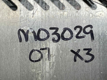 Load image into Gallery viewer, RADIO BMW X3 Z4 2007 07 2008 08 2009 09 2010 10 AM FM CD - NW136786

