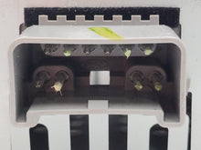 Load image into Gallery viewer, Radio  THUNDERBIRD 2002 - NW135590
