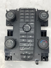 Load image into Gallery viewer, Radio Volvo C30 V40 S40 04 05 06 07 - NW140280
