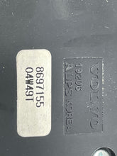 Load image into Gallery viewer, Radio Volvo C30 V40 S40 04 05 06 07 - NW140280
