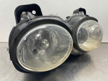 Load image into Gallery viewer, HEADLIGHT LAMP ASSEMBLY Jaguar X Type 02 03 04 05 06 07 08 Right - NW534593
