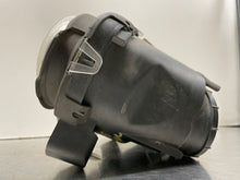 Load image into Gallery viewer, HEADLIGHT LAMP ASSEMBLY Jaguar X Type 02 03 04 05 06 07 08 Right - NW534593
