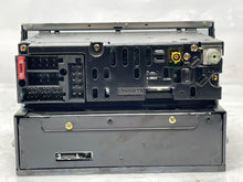 Load image into Gallery viewer, RADIO Audi A4 2003 03 - NW135989
