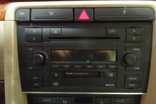 Load image into Gallery viewer, RADIO Audi A4 2003 03 - NW135989
