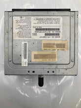 Load image into Gallery viewer, RADIO Lincoln MKS 2011 11 - NW135232
