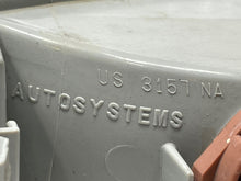 Load image into Gallery viewer, PARKLAMP Sierra 1500 3500 2500 Yukon 1999 99 00 01 02 03 04 05 06 07 Left - NW81552
