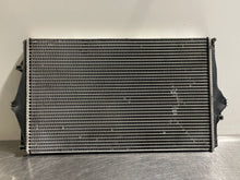 Load image into Gallery viewer, INTERCOOLER Volvo S60 S70 S80 V70 1999 99 2000 00 01 02 - NW106442
