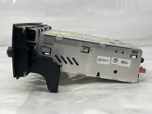 Load image into Gallery viewer, RADIO BMW 128i 135i 323i 328i 335i M3 Z4 2010 10 2011 11 - NW136245
