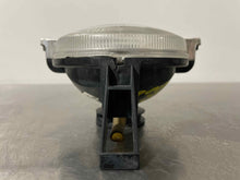 Load image into Gallery viewer, FOG LIGHT Jaguar XJ8 1998 98 1999 99 00 01 02 03 - NW82821
