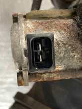 Load image into Gallery viewer, Steering Gear Rack Jaguar XJ8 1998 - NW169056
