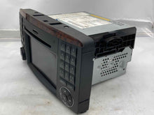 Load image into Gallery viewer, Radio  MERCEDES R-CLASS 2009 - NW139193
