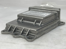 Load image into Gallery viewer, AIR BAG CONTROL MODULE COMPUTER Gl320 Gl350 Gl450 Gl550 R320 R350 08-13 - NW36480
