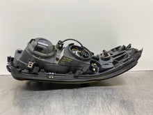 Load image into Gallery viewer, HEADLIGHT LAMP ASSEMBLY Volvo C70 S70 V70 XC70 01 02 03 04 Left - NW103798

