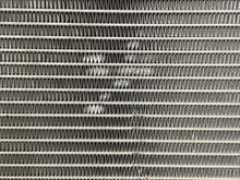 Load image into Gallery viewer, RADIATOR Discovery 2000 00 2001 01 2002 02 2003 03 04 - NW132509
