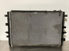 Load image into Gallery viewer, RADIATOR Discovery 2000 00 2001 01 2002 02 2003 03 04 - NW132509
