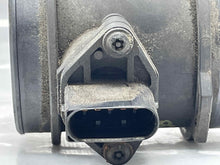 Load image into Gallery viewer, Mass Air Flow Sensor Meter MAF Rover Discovery Range Rover 99-04 - NW5439

