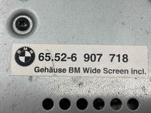 Load image into Gallery viewer, RADIO BMW 320i 330i M3 2002 02 03 04 05 06 AM/FM/CD - NW136356
