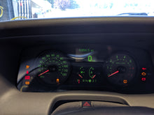 Load image into Gallery viewer, Speedometer Cluster  GRAND MARQUIS 2011 - NW159221
