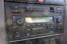 Load image into Gallery viewer, Radio  AUDI A4 2003 - NW135990
