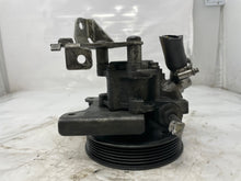 Load image into Gallery viewer, POWER STEERING PUMP 320i 323i 330i 1999 99 2001 01 - NW163067

