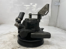 Load image into Gallery viewer, POWER STEERING PUMP 320i 323i 330i 1999 99 2001 01 - NW163067

