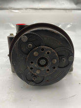 Load image into Gallery viewer, AC COMPRESSOR Subaru Forester 2001 01 2002 02 - NW43057
