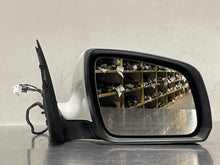 Load image into Gallery viewer, SIDE VIEW DOOR MIRROR C250 C300 C350 C63 2010 10 2011 11 Right - NW53042
